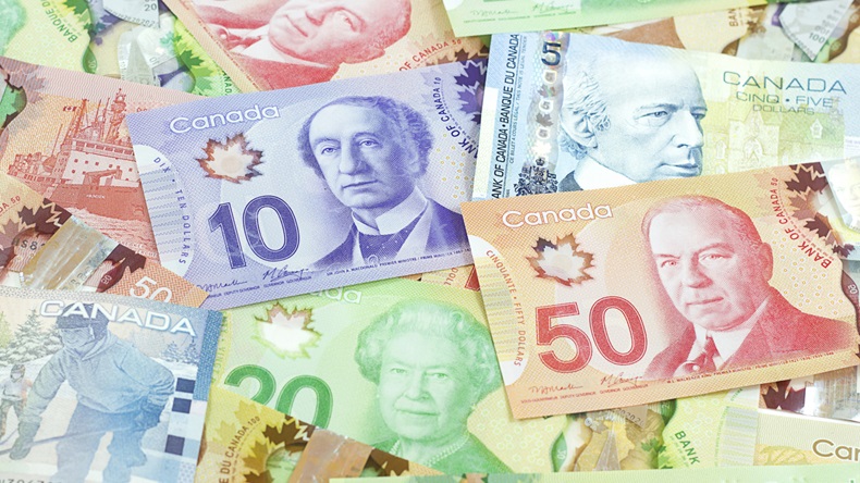 Canadian_Dollars