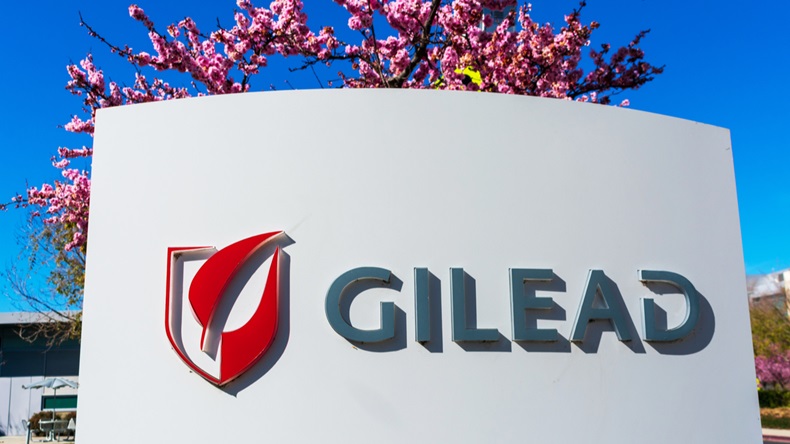 Gilead sign at headquarters in Silicon Valley. Gilead Sciences, Inc. is an American biotechnology company that researches, develops and commercializes drugs - Foster City, California, USA - 2020