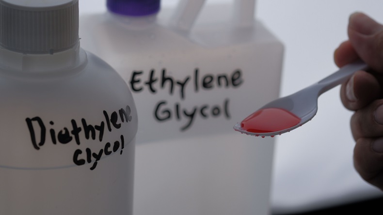 Diethyelen glycol and ethylene glycol adulterants