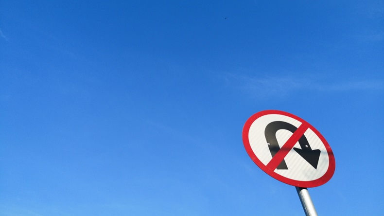 No U turn sign (source: Shutterstock)